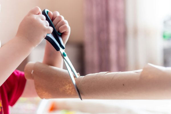 Quels sont les bienfaits du thé matcha pour une peau éclatante et comment l'utiliser dans une routine de soin?